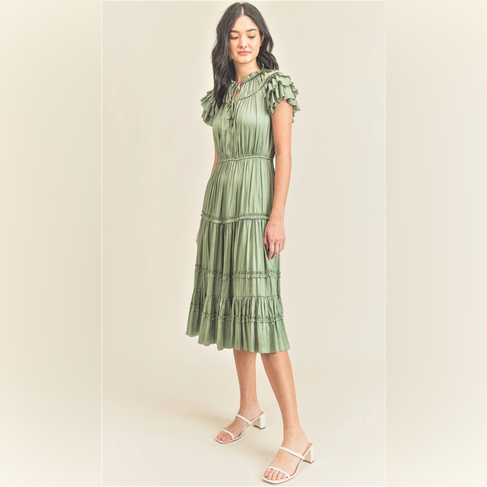 RESET BY JANE
Kianna Long Short Sleeve Ruffle Dress